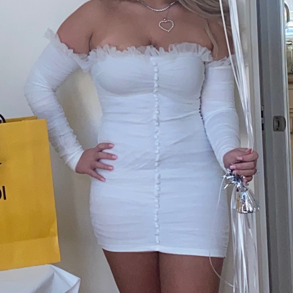 Boohoo White Dress